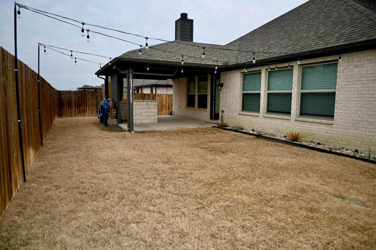 539 Harvest Grove Dr - Photo 6 of 20