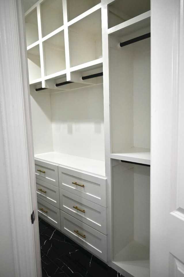 539 Harvest Grove Drive - Photo 2 of 10