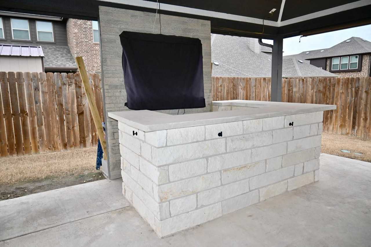 539 Harvest Grove Drive - Photo 3 of 10