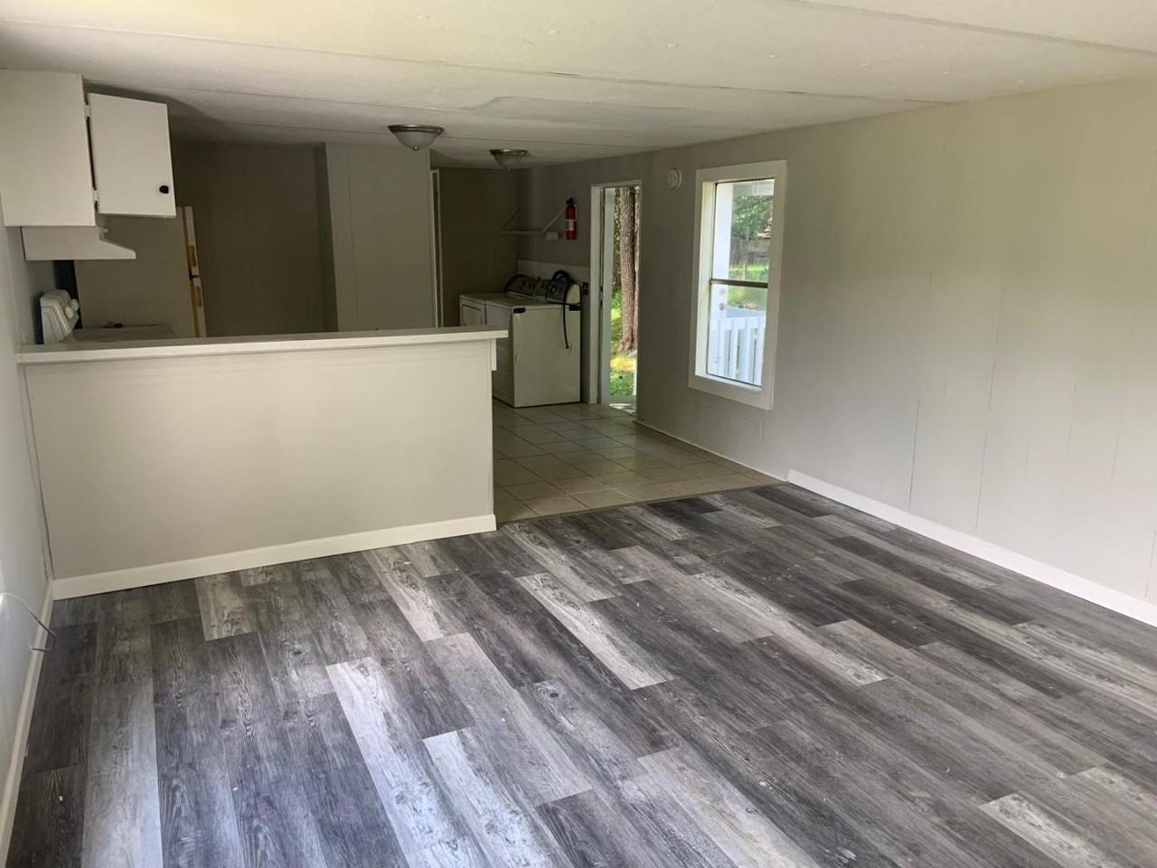 Cavender Creek MHP - Photo 3 of 9