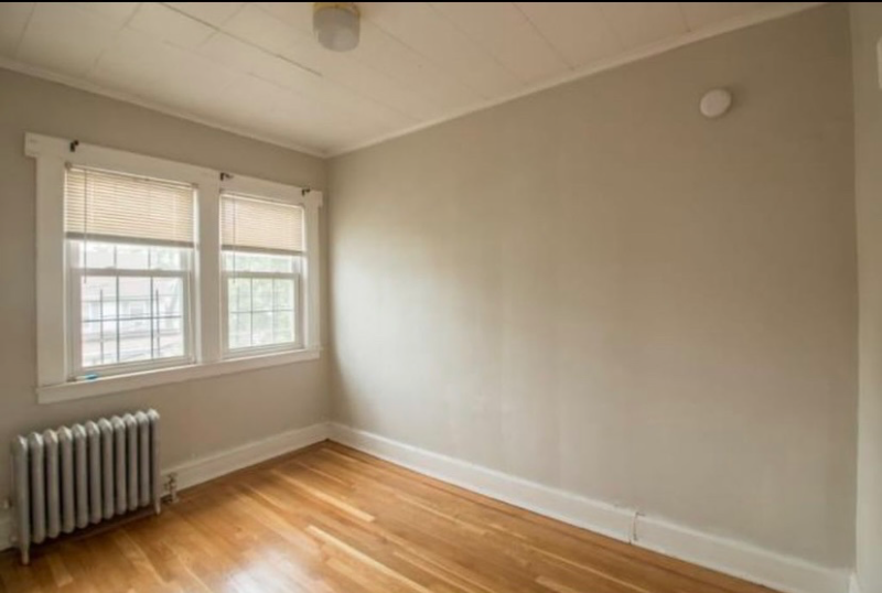 7 Sager Pl #2R - Photo 6 of 15