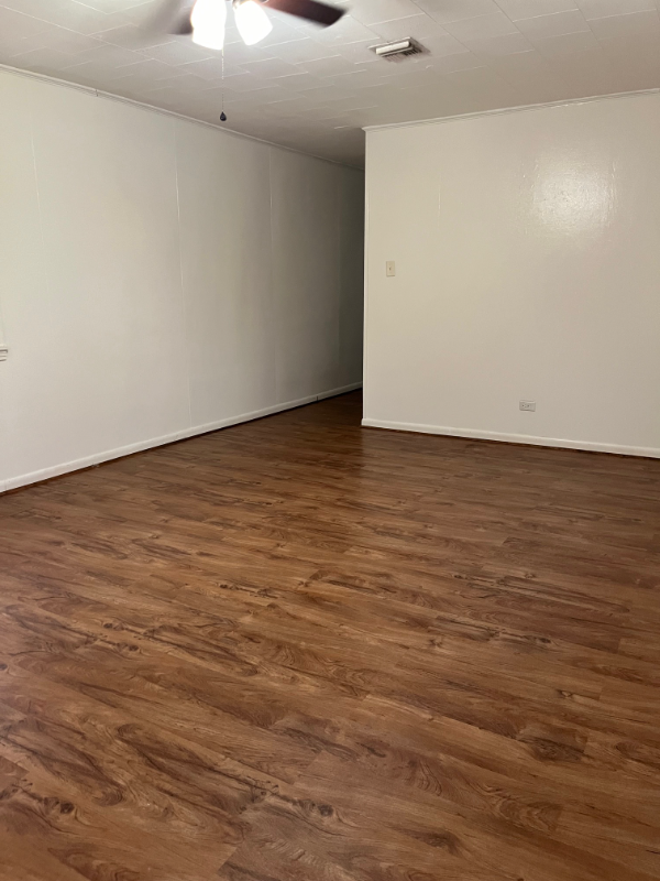 608 Angers St - Photo 3 of 7