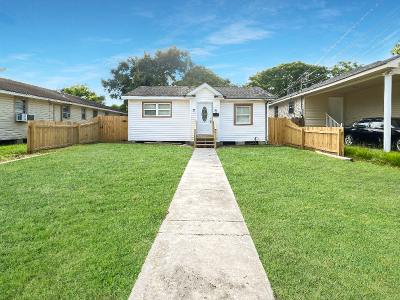 1477 Casa Calvo St - Photo 2 of 14