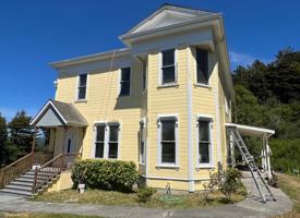 featured image of 4656 Myrtle Ave