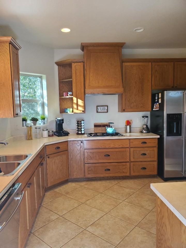 1360 Copper Canyon Dr - Photo 3 of 11