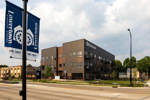 featured image of 810 Broadway Ave N