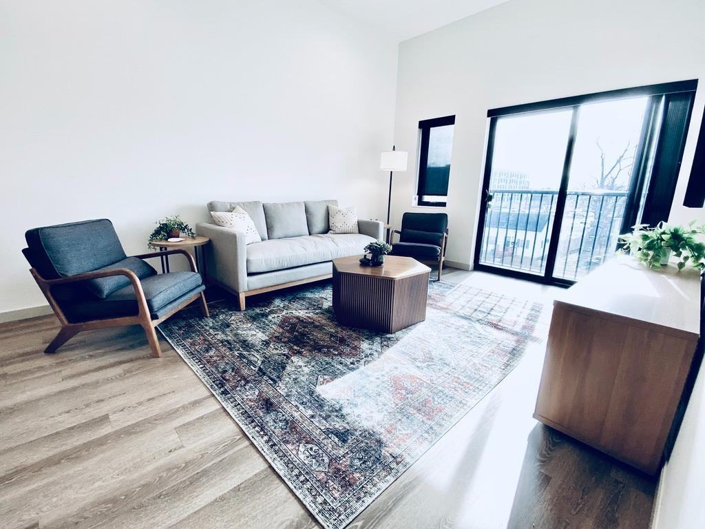 Benaiah on Broadway - Photo 5 of 27