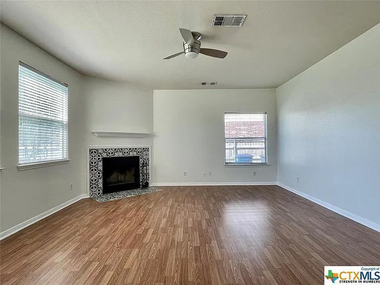 527 Raven Rdg - Photo 7 of 20