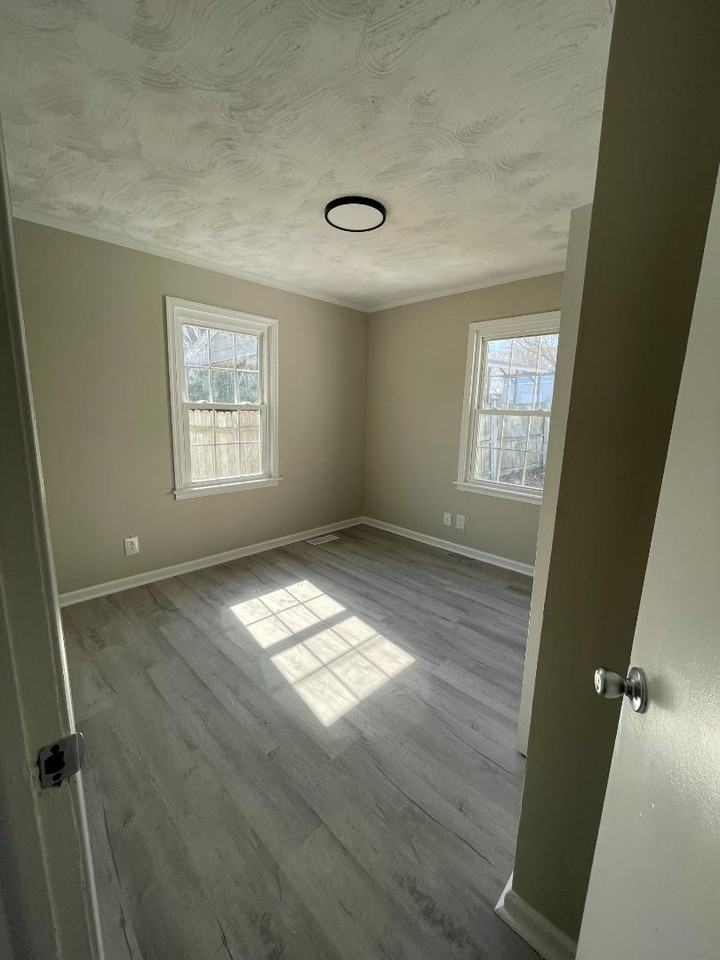 704 Walker Drive - Photo 3 of 14