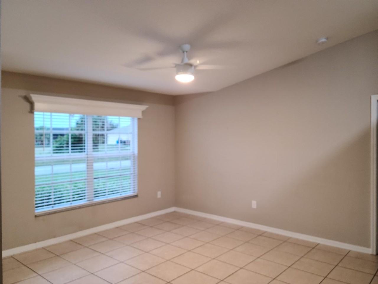 3026 Nw 6th Ct - Photo 4 of 19