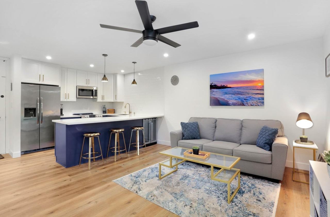 3050 Rue Dorleans - Photo 2 of 11