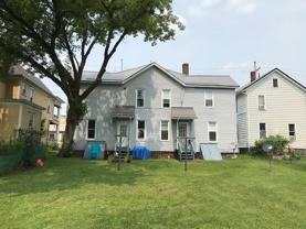 374-376 1/2 Pine - Photo 1 of 1