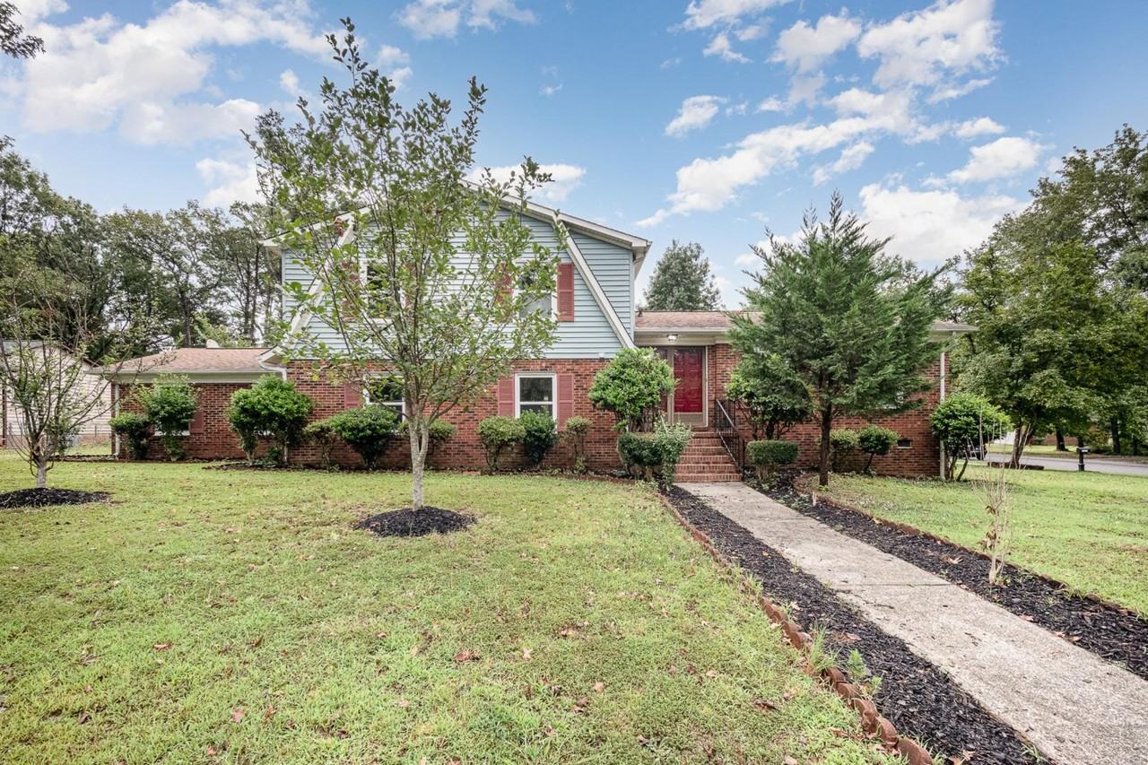 5027 Craigwood Dr - Photo 2 of 20