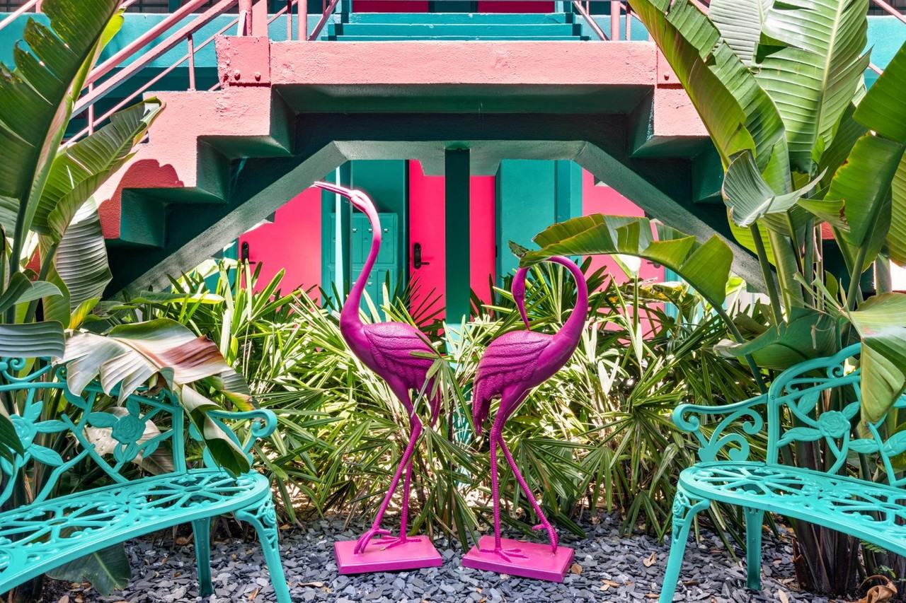 1007 Southeast 2nd Court - Photo 6 of 10