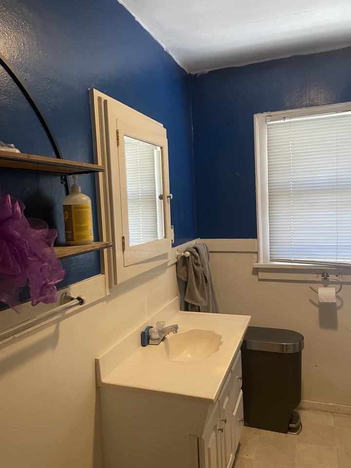 4200 Pasadena Pl Ne #5 - Photo 5 of 11