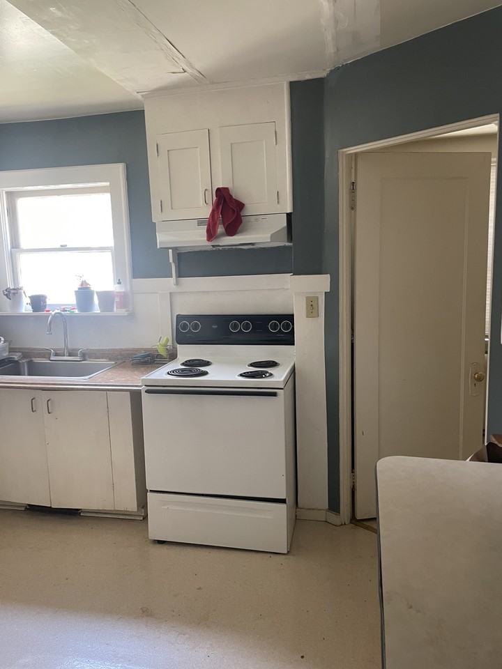 4200 Pasadena Pl Ne #5 - Photo 7 of 11