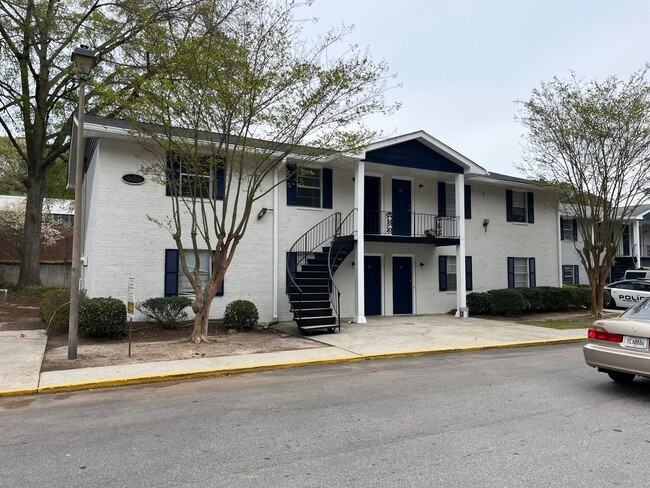 5135 West Mountain Street - Photo 2 of 12