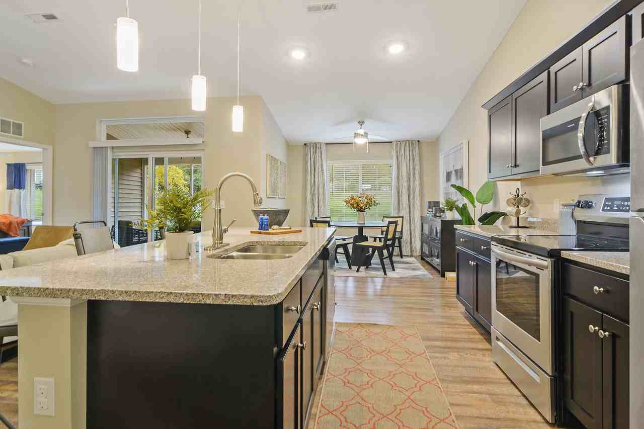 Redwood North Canton - Photo 6 of 11