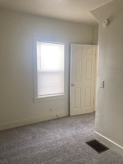 627 Fairholm Avenue - Photo 7 of 18