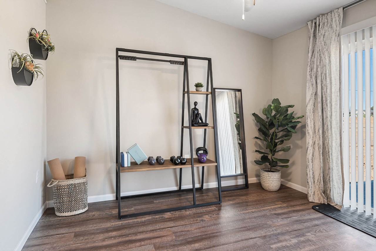 Redwood Delta Township Willow Highway - Photo 5 of 8