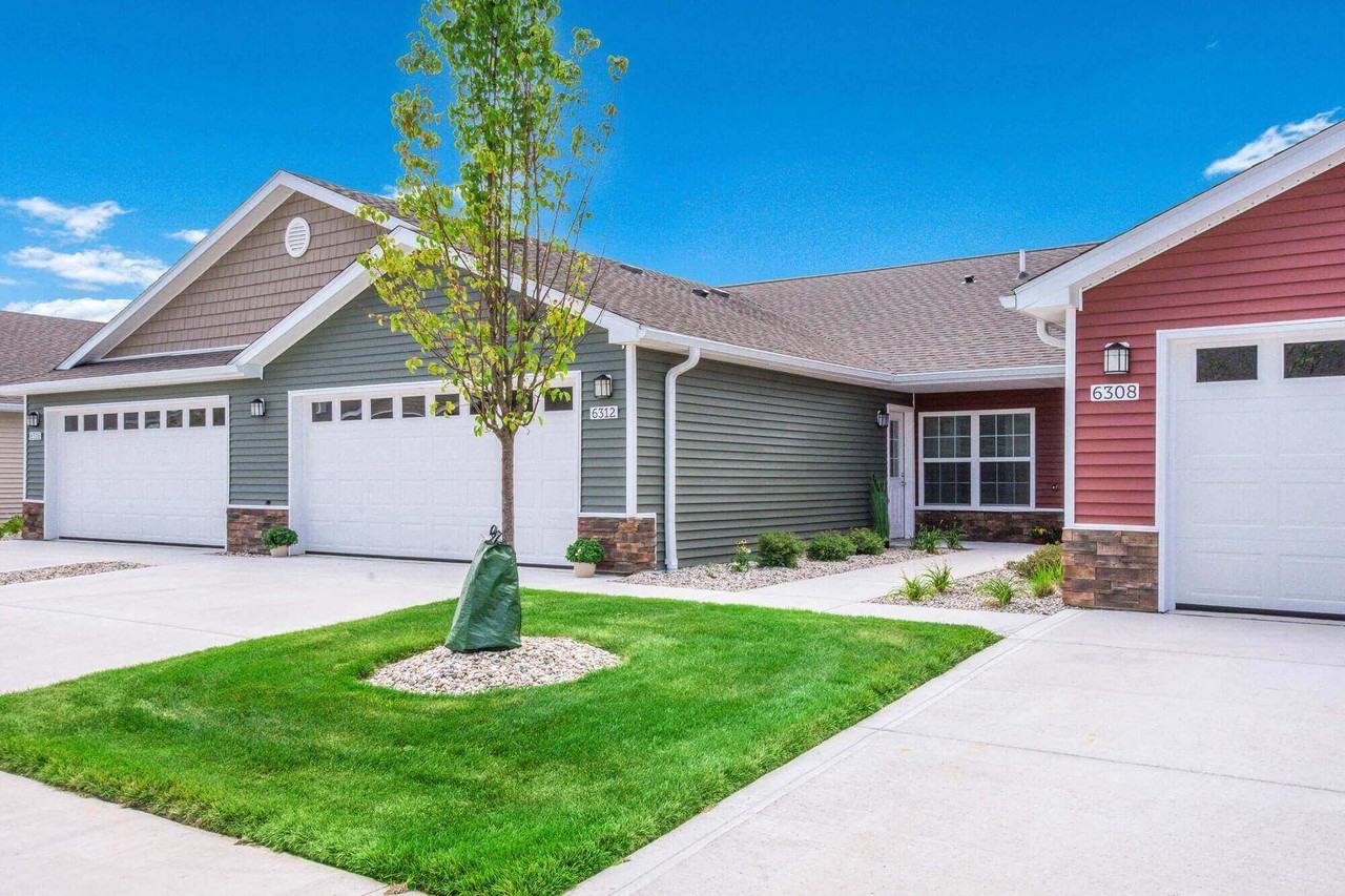 Redwood Troutman - Photo 2 of 10