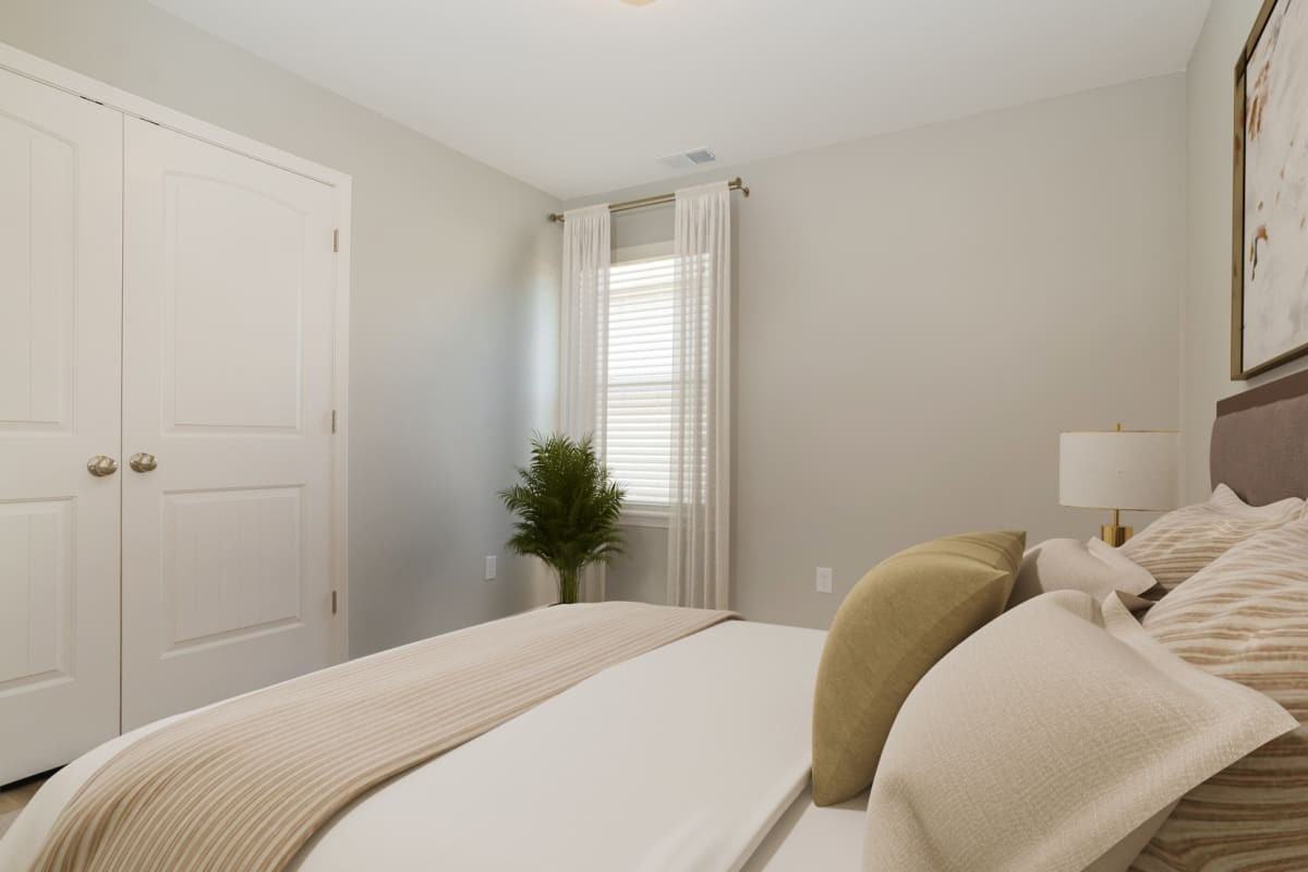 Elm Grove - Photo 7 of 48