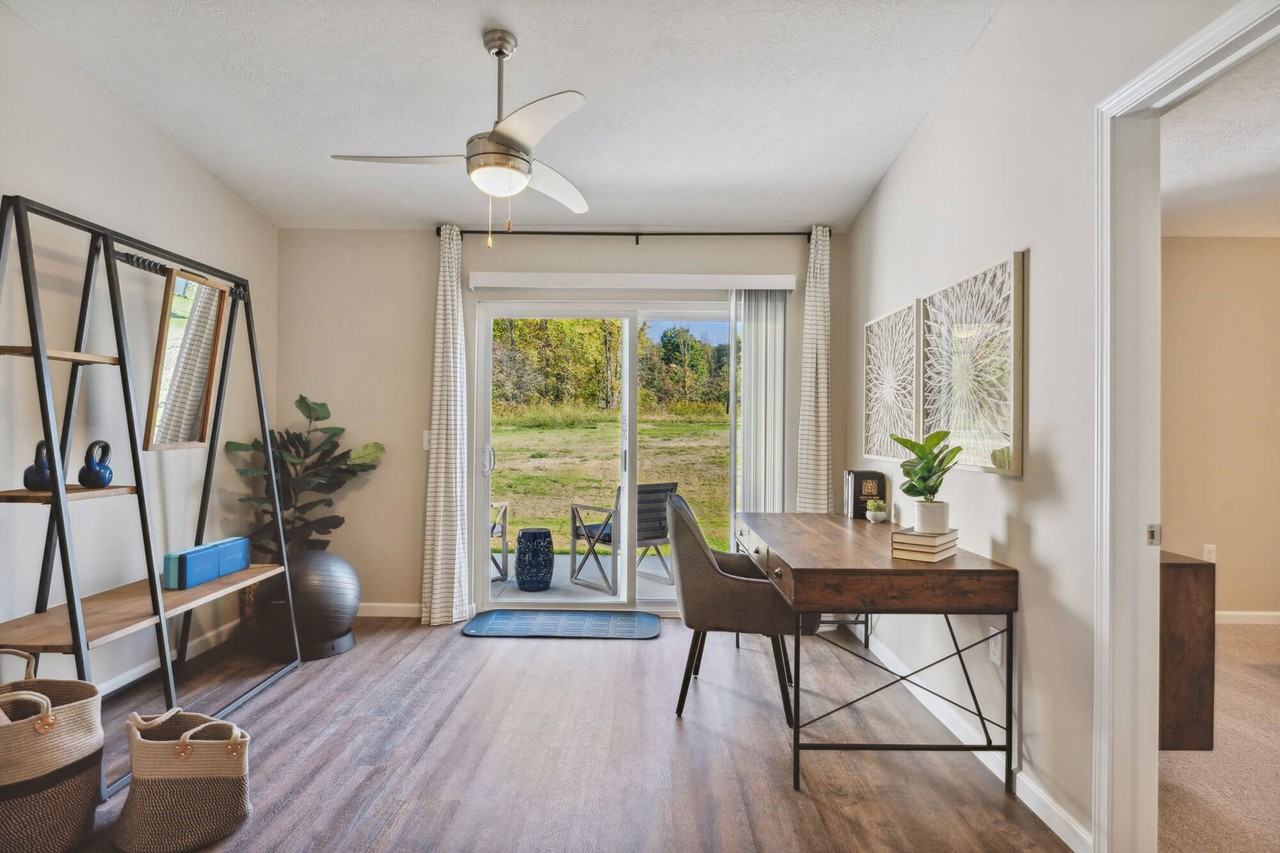 Redwood Oswego - Photo 5 of 8