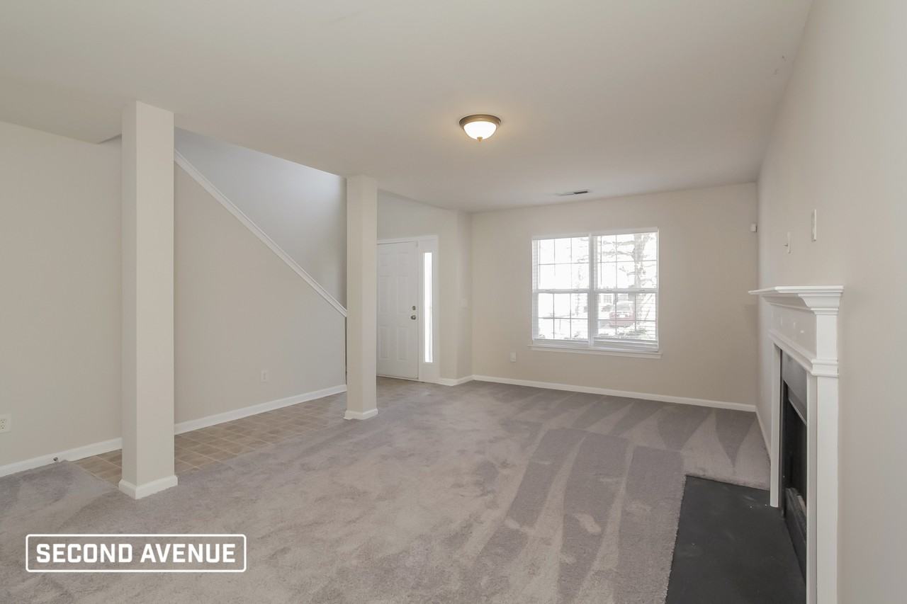 4025 Cindy Woods Ln - Photo 4 of 22