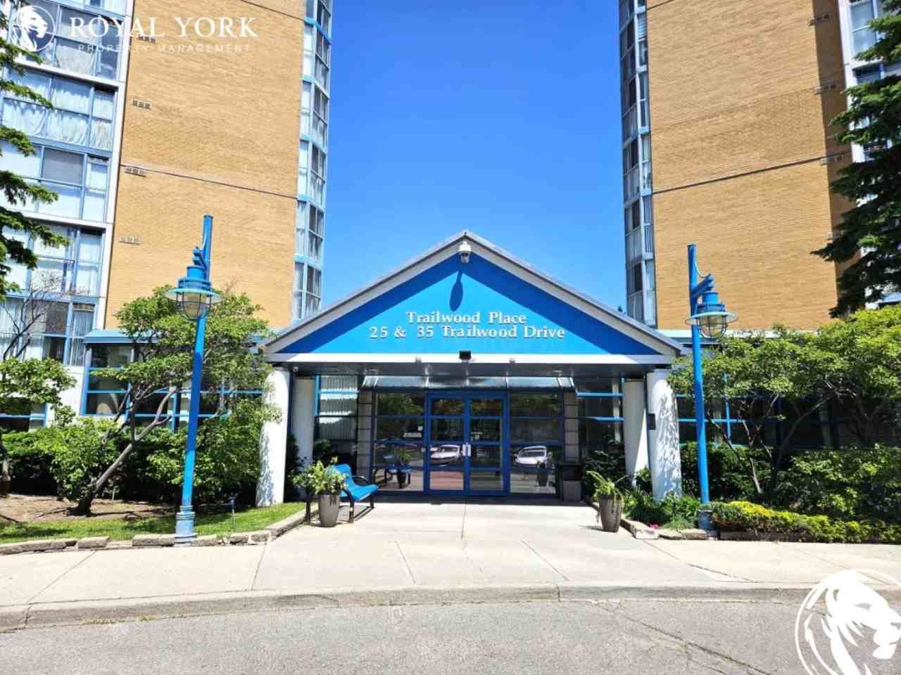 PH17-35 Trailwood Drive, Mississauga, Ontario L4Z 3L6 - Photo 3 of 13