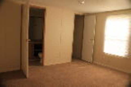 5447 Cascade Rd - Photo 2 of 4