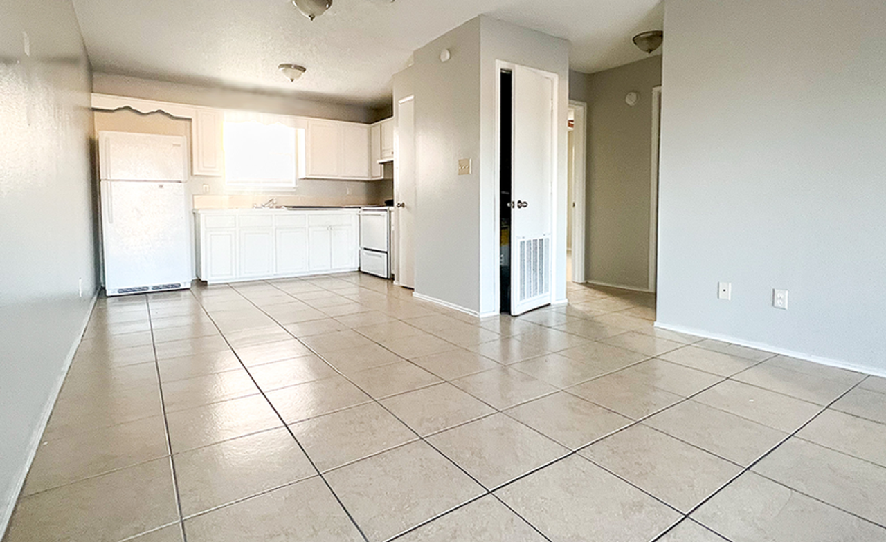 Ka'Anali Apartments - Photo 7 of 14