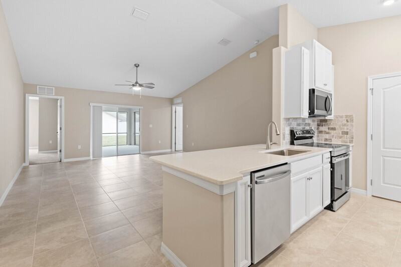 5 Seabury Pl - Photo 7 of 45