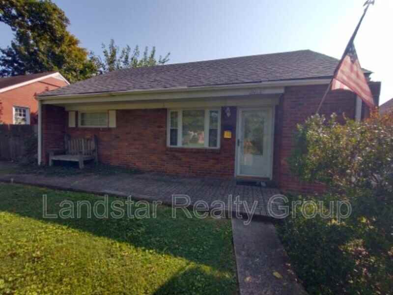 3019 Dartmouth Ave - Photo 2 of 35