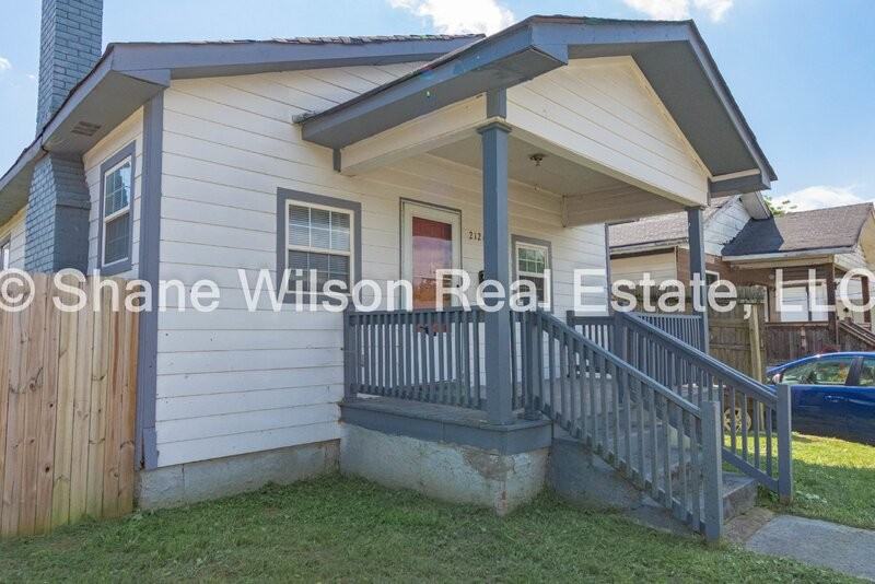 2126 Cleveland Ave - Photo 2 of 10