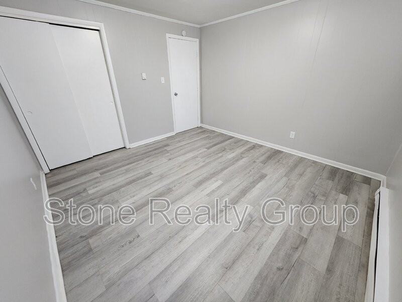 628 Ash St #50B - Photo 5 of 7