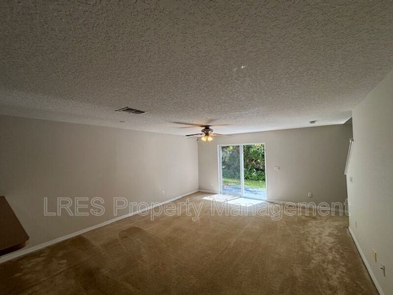 4563 Lacebark Trl - Photo 5 of 33