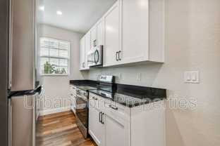 325 15th Ave Ne #15 - Photo 1 of 1
