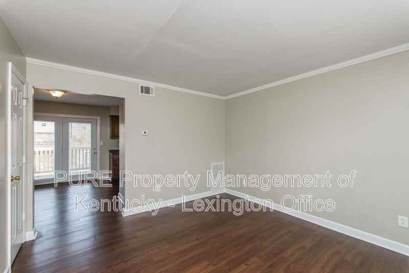 209 Landings Dr #1 - Photo 4 of 20