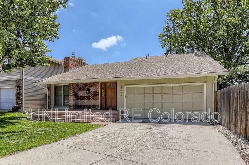 12379 E Bates Cir - Photo 2 of 25