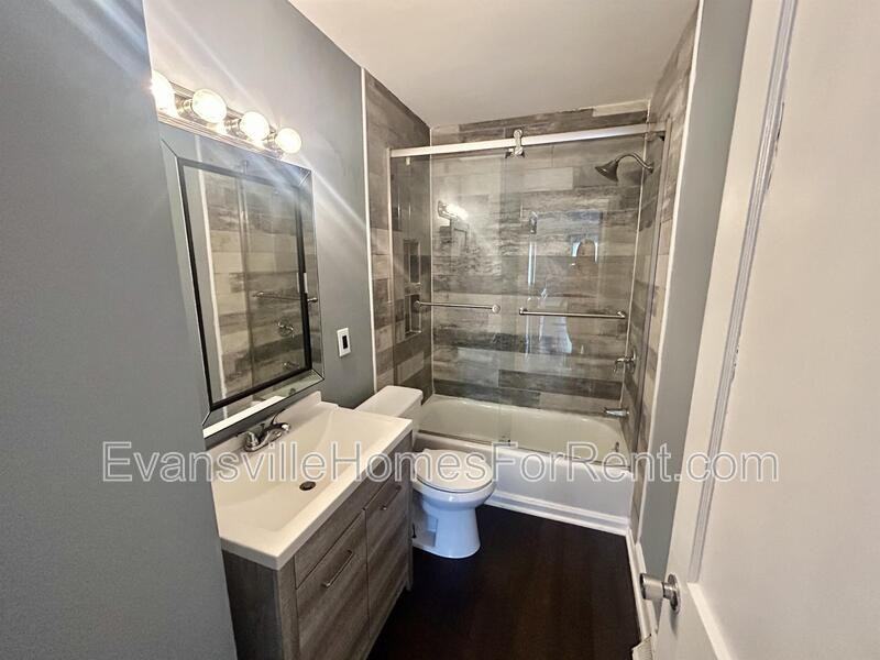 933 Stanley Ave - Photo 6 of 6