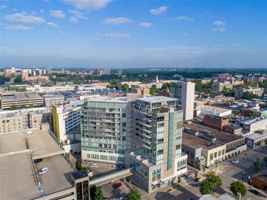 featured image of 221 E College St #1207