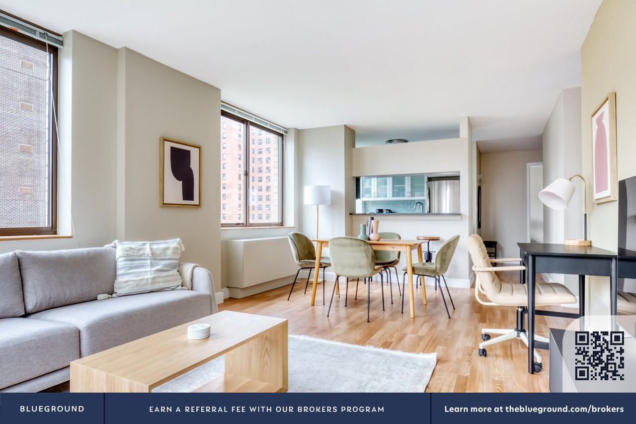 189 West 89th Street - Photo 5 of 43