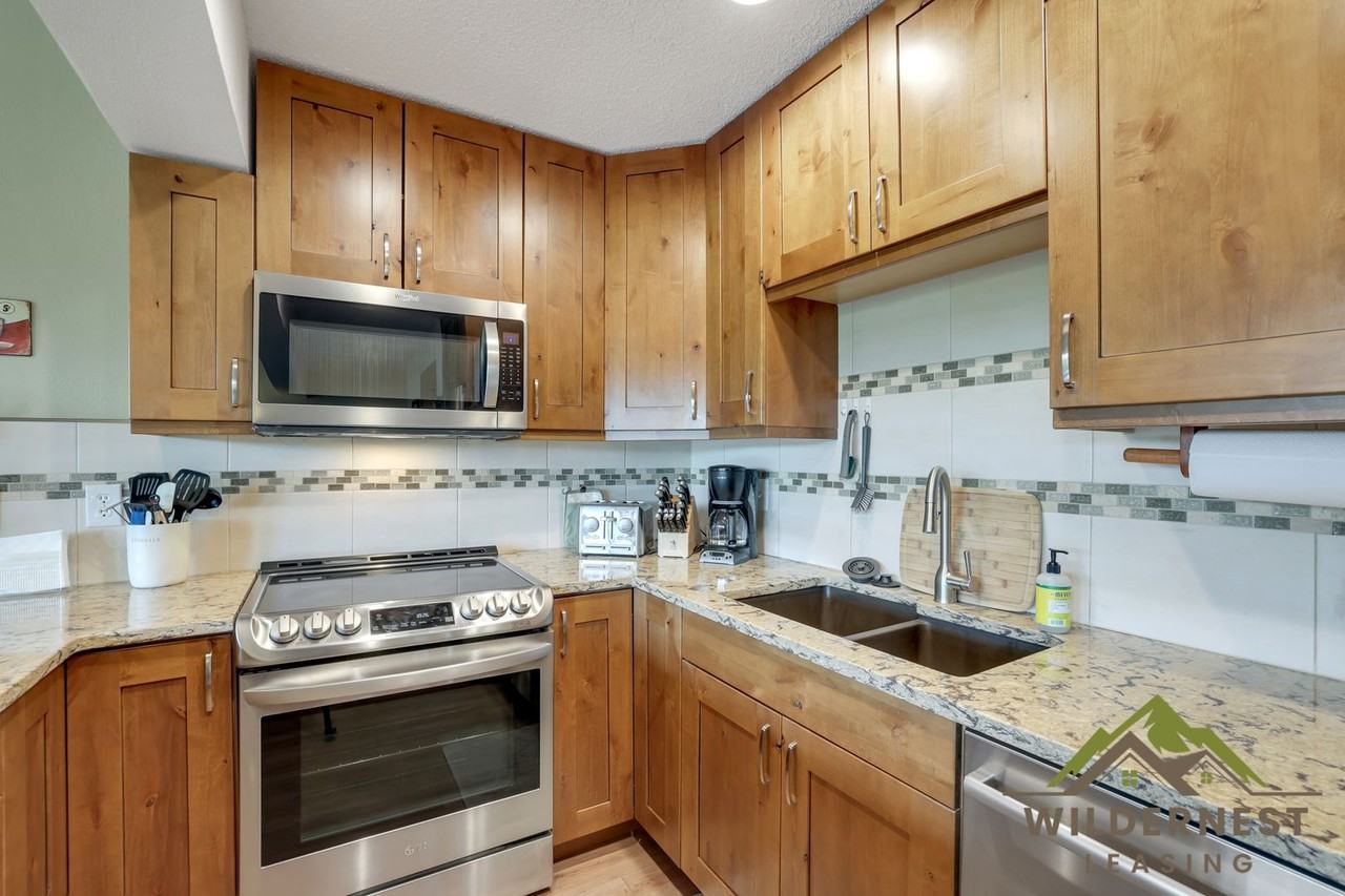 4811 Ryan Gulch Rd - Photo 5 of 22