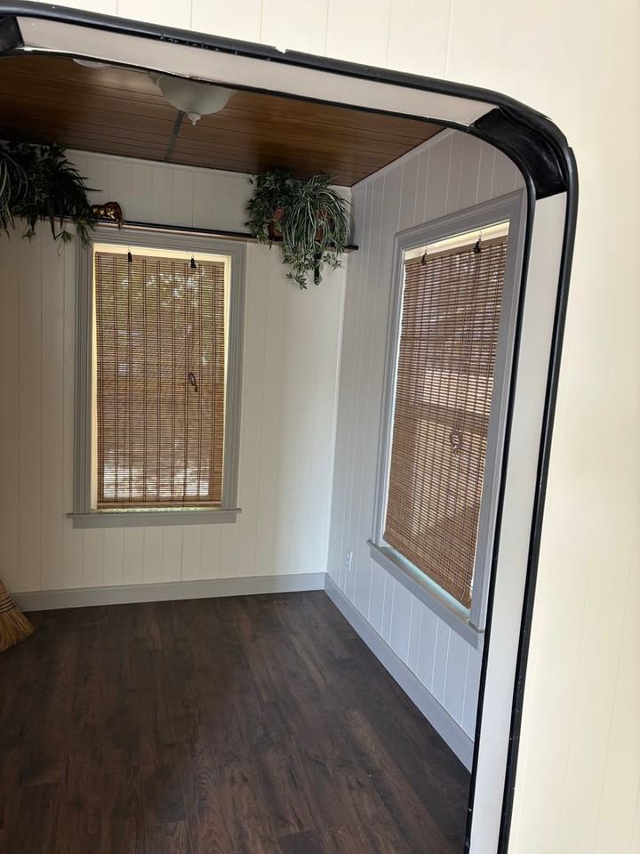 654 Chestnut St - Photo 4 of 5