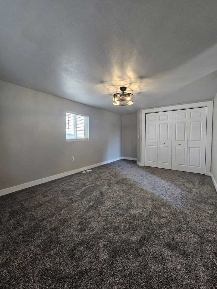 1411 Eldorado Dr - Photo 4 of 9