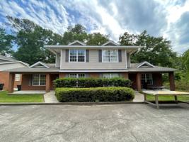 featured image of 1917 Honeysuckle Dr