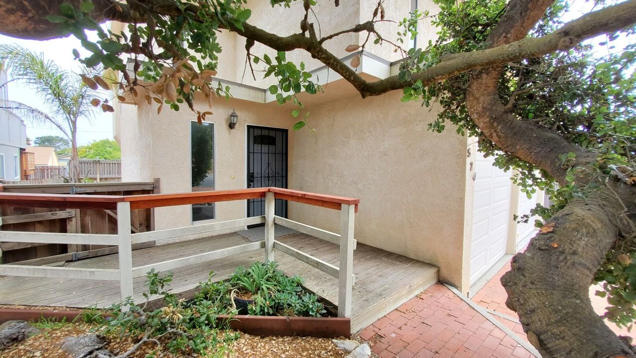 574 Skyline Dr - Photo 2 of 34