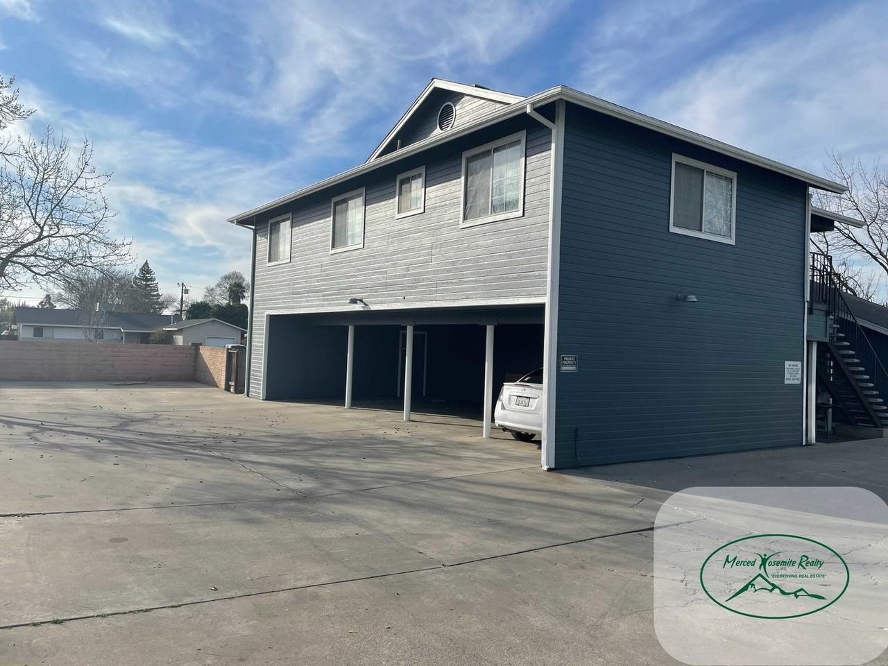 1706 Elayne Dr - Photo 4 of 15