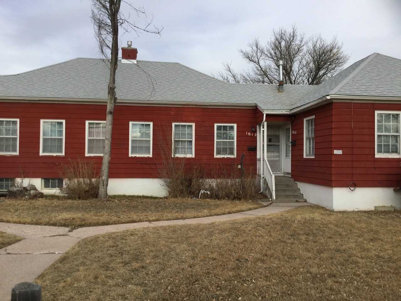 1612 E 17th St - Photo 2 of 7