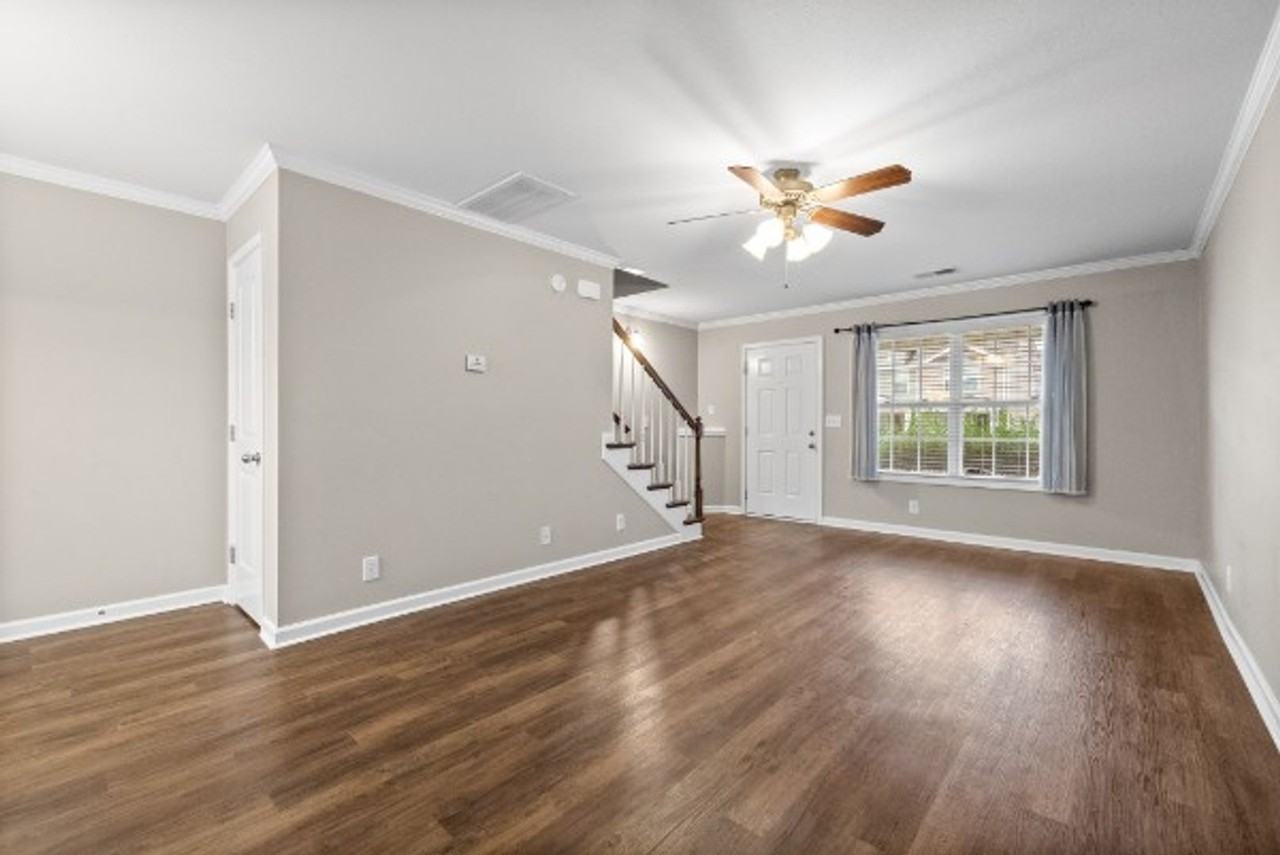 357 Sam Houston Cir - Photo 4 of 15